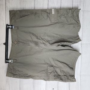 Wrangler brown cargo shorts